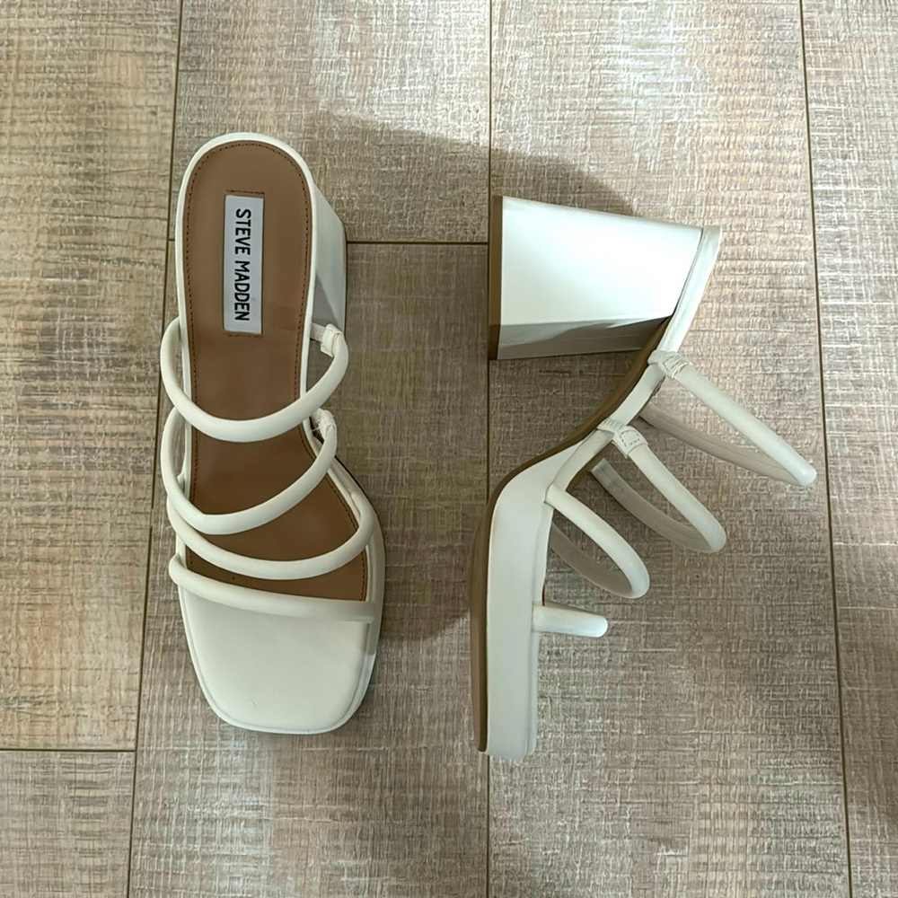 NWOT STEVE MADDEN white plateform shoes bride 9.5